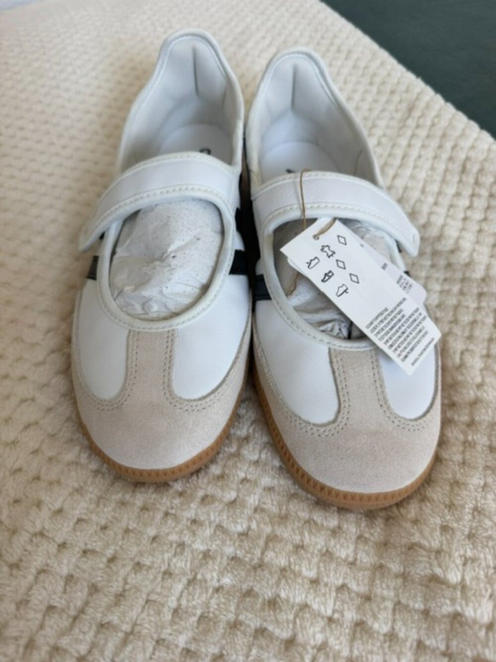 Adidas Samba Jane Shoes - Picture 4 of 8